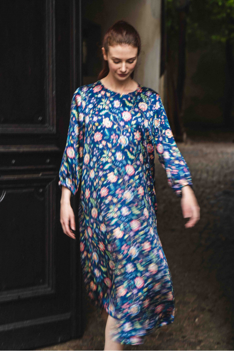 Sale Silk Eva Navy