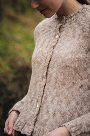 Elvira Camel