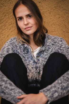 Elvira Grey