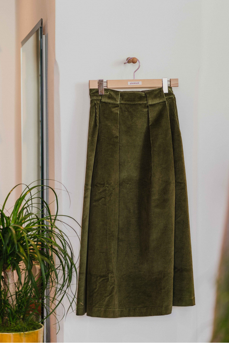 Rosa Corduroy Olive