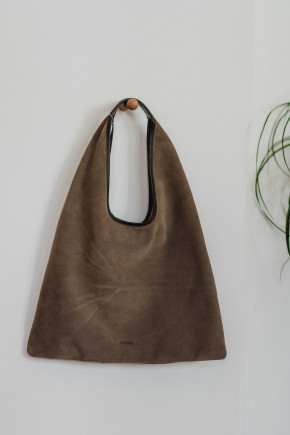Triangle Suede Taupe