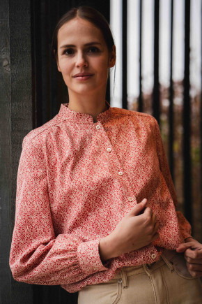 Mirta Jona